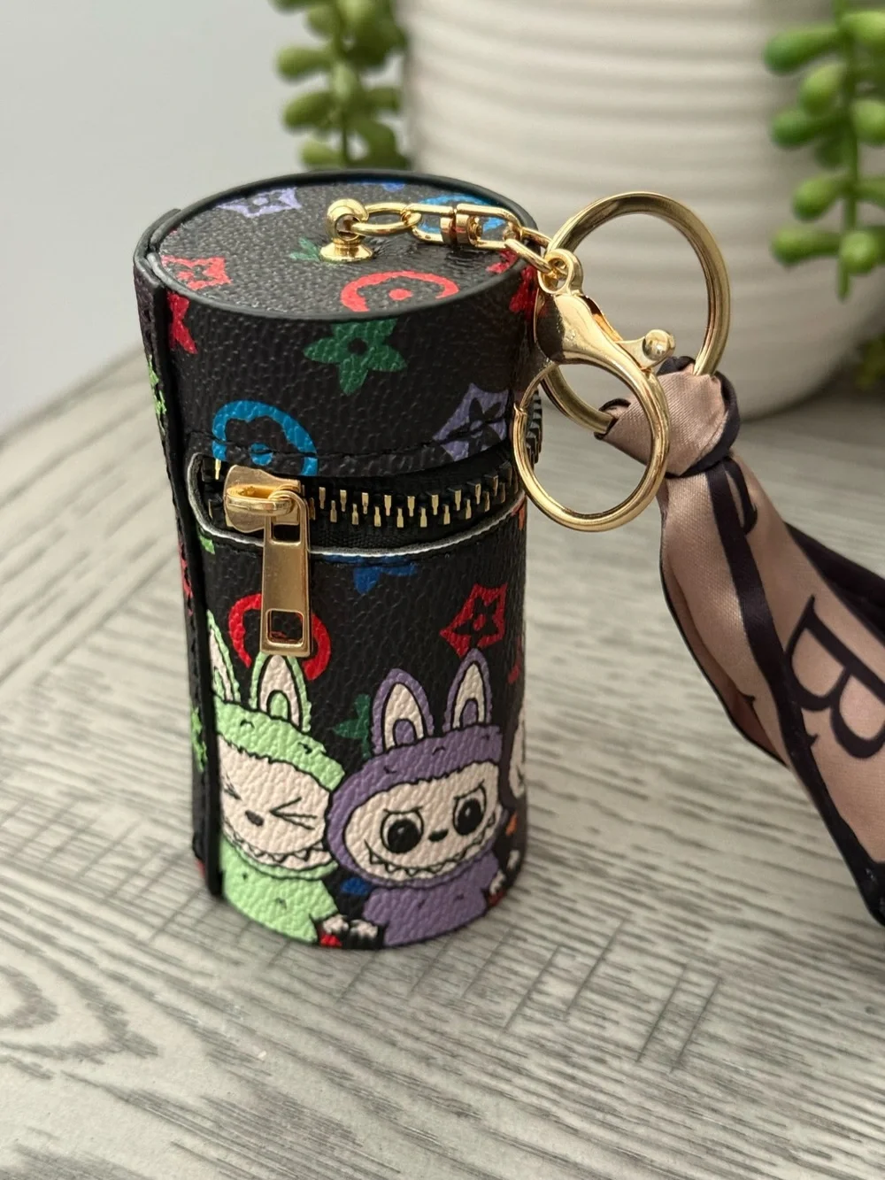 Novelty Print Cylinder Keychain Pouch with Scarf Charm NWOT